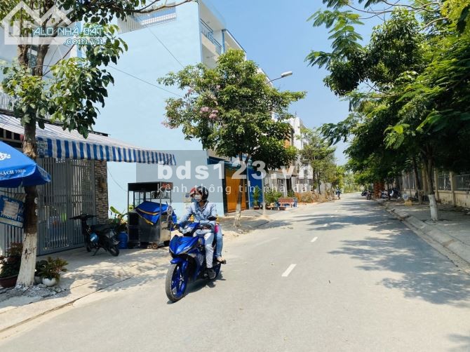 Bán Lô đất nghỉ dưỡng đầu tư mùa dịch KDC Tân Đức, DT 5x25m giá 1 tỷ 488 tr