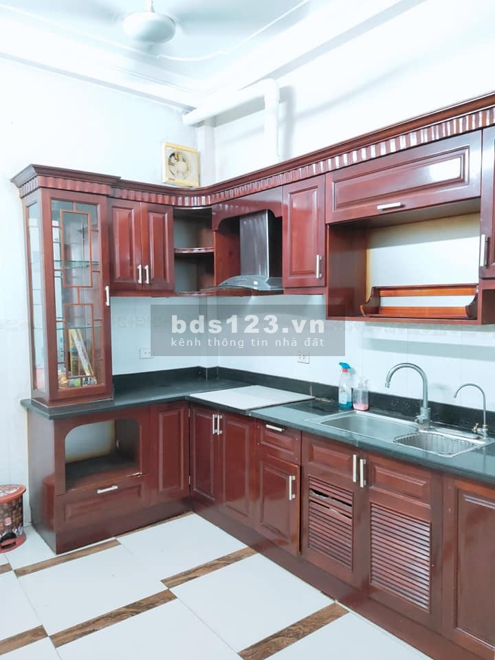 Bán nhà Gốc Đề, 3 gác đổ cửa, diện tích 37m2, 4 tầng, mặt tiền 3.9m, giá 3.1 tỷ