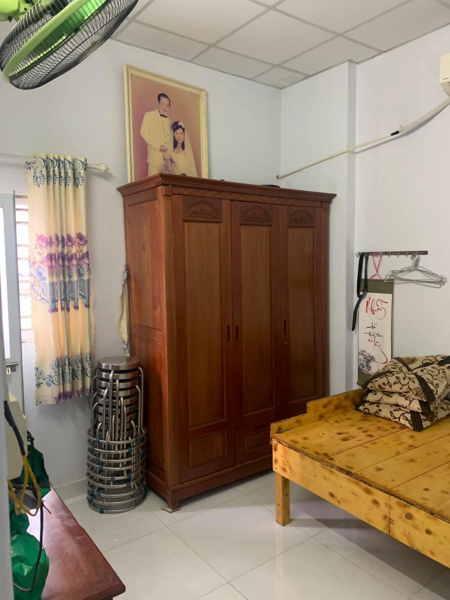 Cực phẩm nhỏ mà có võ lô góc hẻm oto đầy đủ công năng, giá 2.7 tỷ
