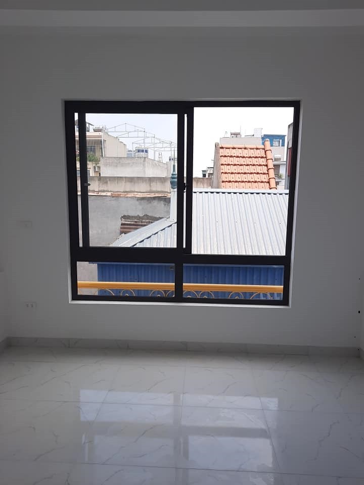 Bán Nhà Hót 33x5T Đại Từ Linh Đàm kinh doanh giá bán có 4.2 tỷ