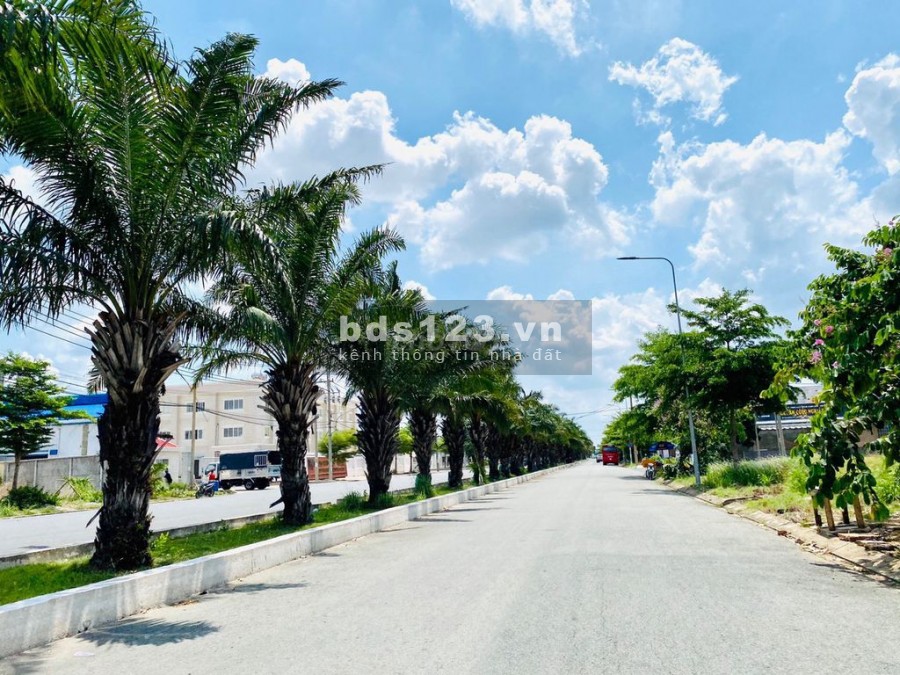 Bán gấp 2 nền liền kề (10x26m) trong KDT Tên Lửa 2 gần vòng xoay Tỉnh Lộ 10, SHR