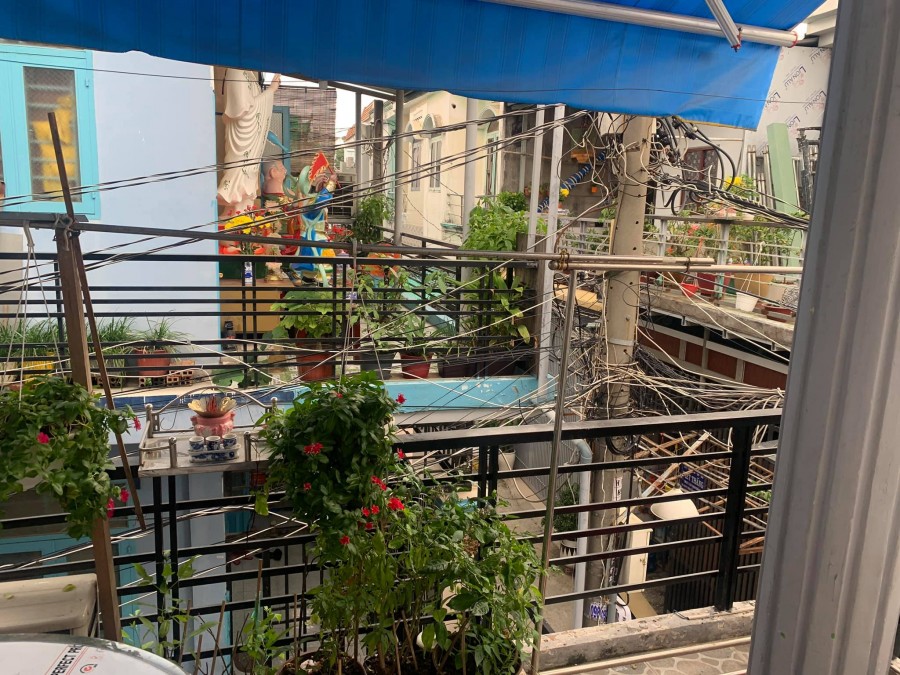 Cực phẩm nhỏ mà có võ lô góc hẻm oto đầy đủ công năng, giá 2.7 tỷ