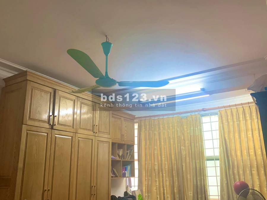 Bán nhà Trần Quang Diệu, ngõ ô tô tải tránh nhau, dt 42m2, 3.5 tầng, giá 11.5 tỷ