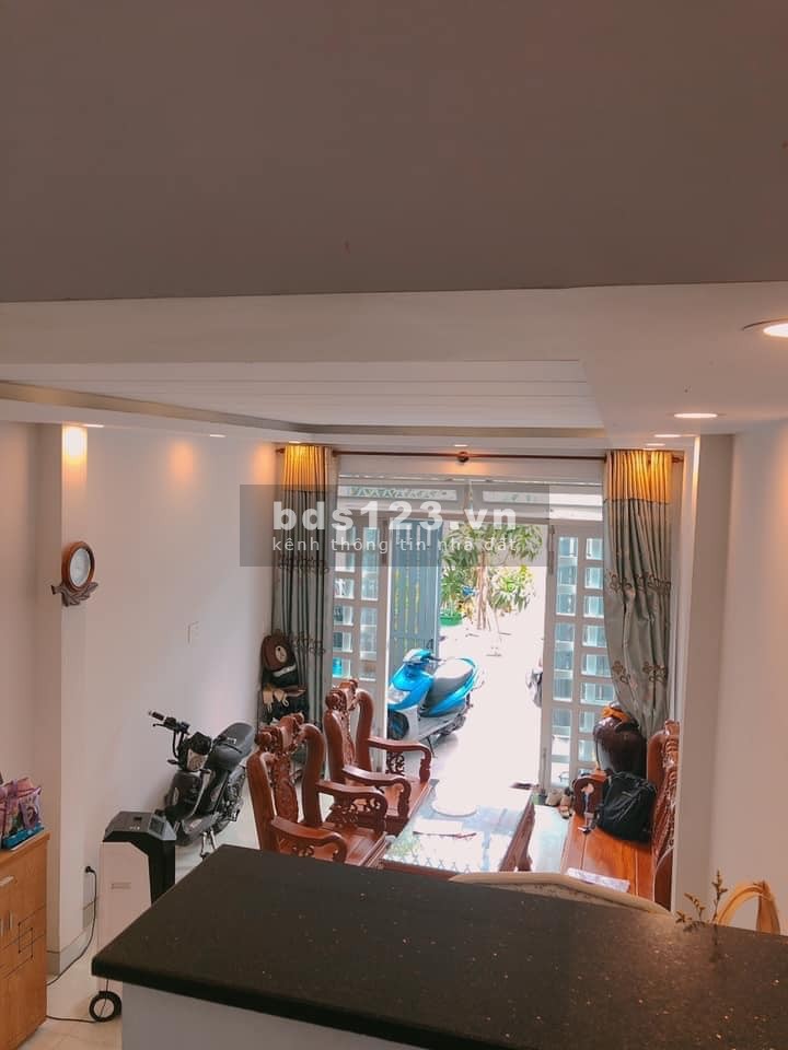 Bán nhà hẻm xe hơi 86 triệu/m2 Thích Quảng Đức dt 68m2 giá chỉ 5 Tỷ 9