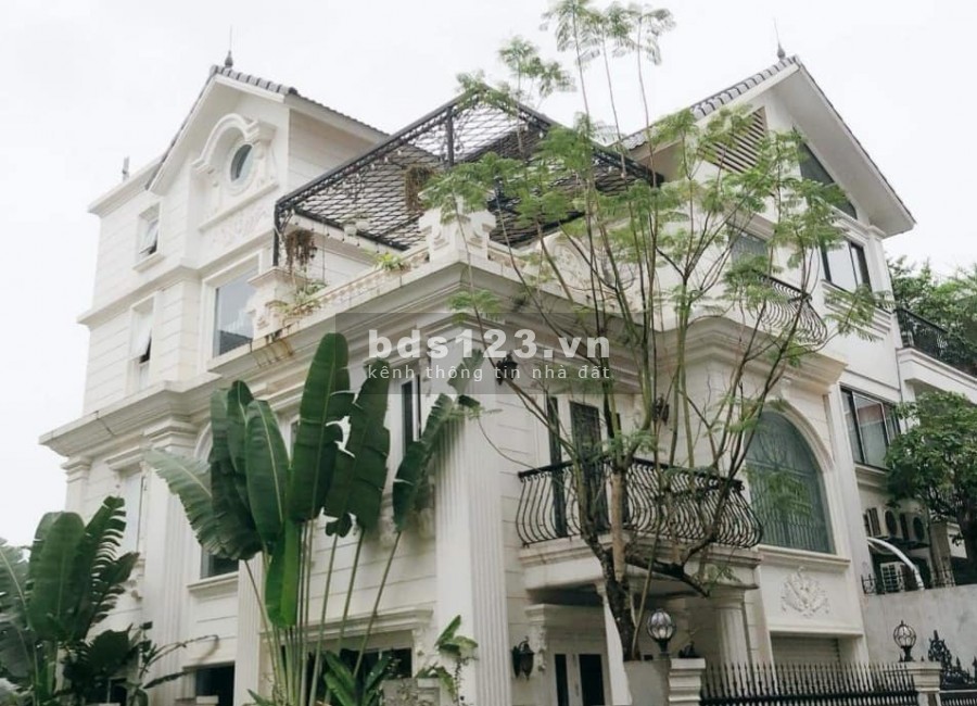 Bán Biệt Thự Minh Tâm Long Biên 135 m2, 4 tầng, Mt 9m, giá 18,9 tỷ nội thất cao cấp