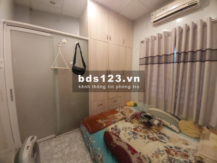 Cho thuê nguyên lầu hoặc phòng trọ, có sẵn nội thất cơ bản, rộng 12m2