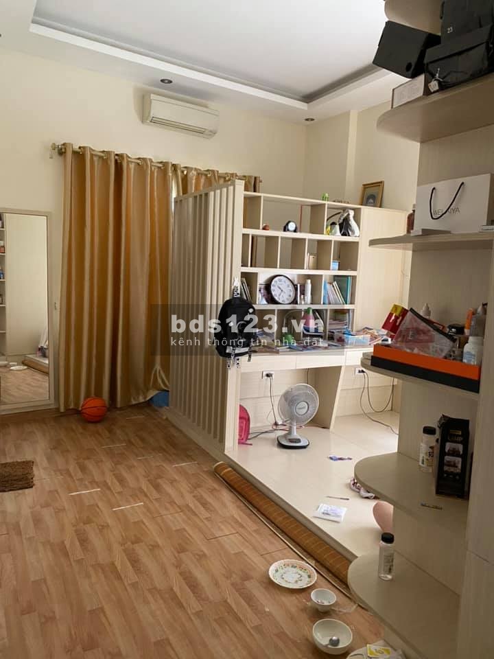 Bán nhanh nhà phố Nguyễn sơn,73m2 Mặt tiền 10M, 2 thoáng, nhỉnh 6 tỉ