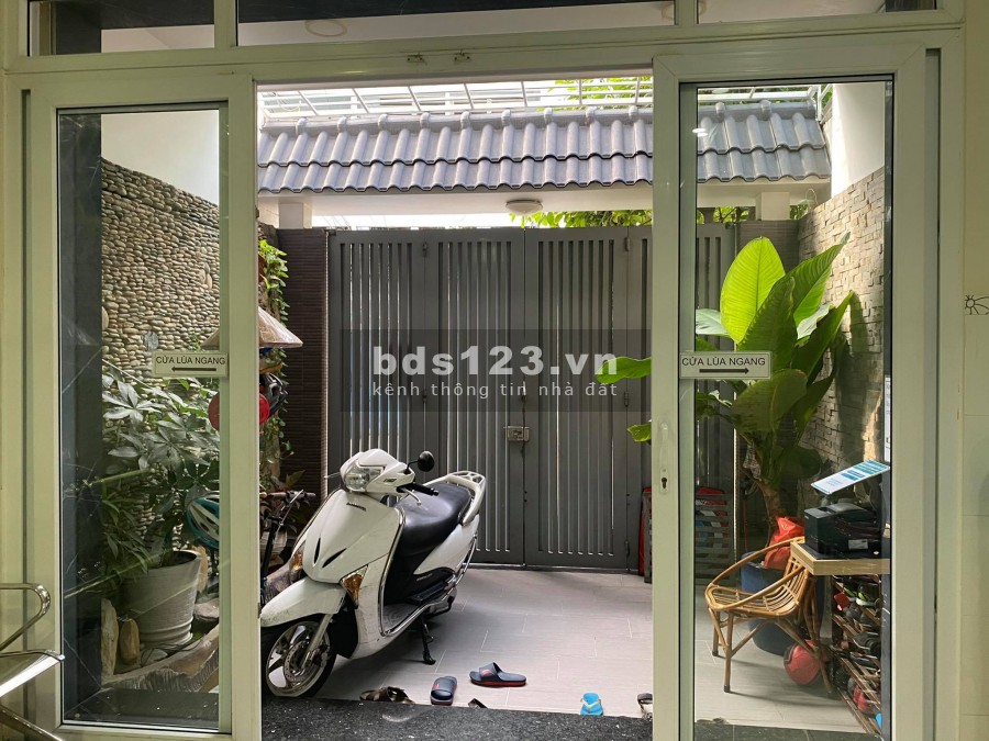 Bán Nhà Đẹp 85m2 Công nhận đủ, Hẻm Vip 12m Nguyễn Trãi sát Q1, Khu dân trí cao