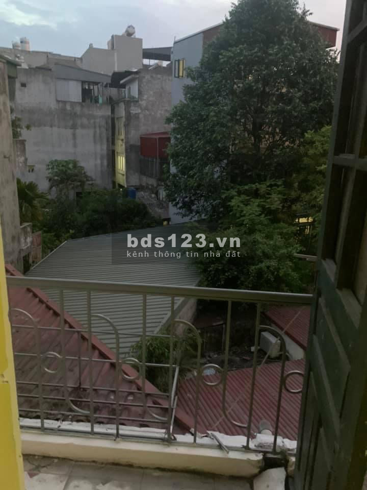 Gốc Đề siêu phẩm 42m2, giá 2,5 tỷ, sổ đỏ chính chủ săn sàng giao dịch