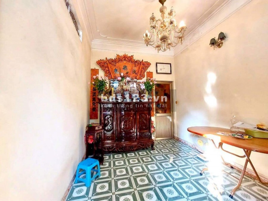 Bán gấp nhà mặt ngõ Văn Hương ô tô kinh doanh, giá bán 4.65 tỷ