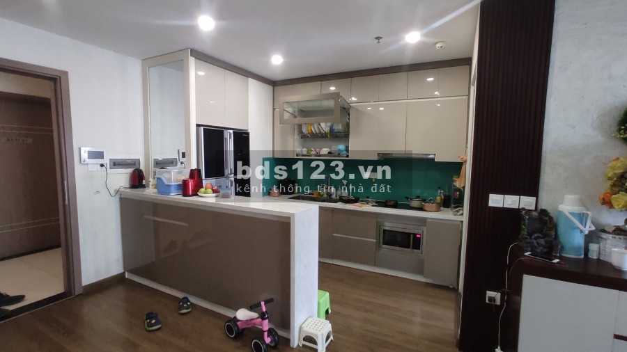Chính chủ rao bán gấp căn hộ 2PN , 83m2 giá tốt nhất Gardenia, 2,88 tỷ bao phí. LH: 0858567056