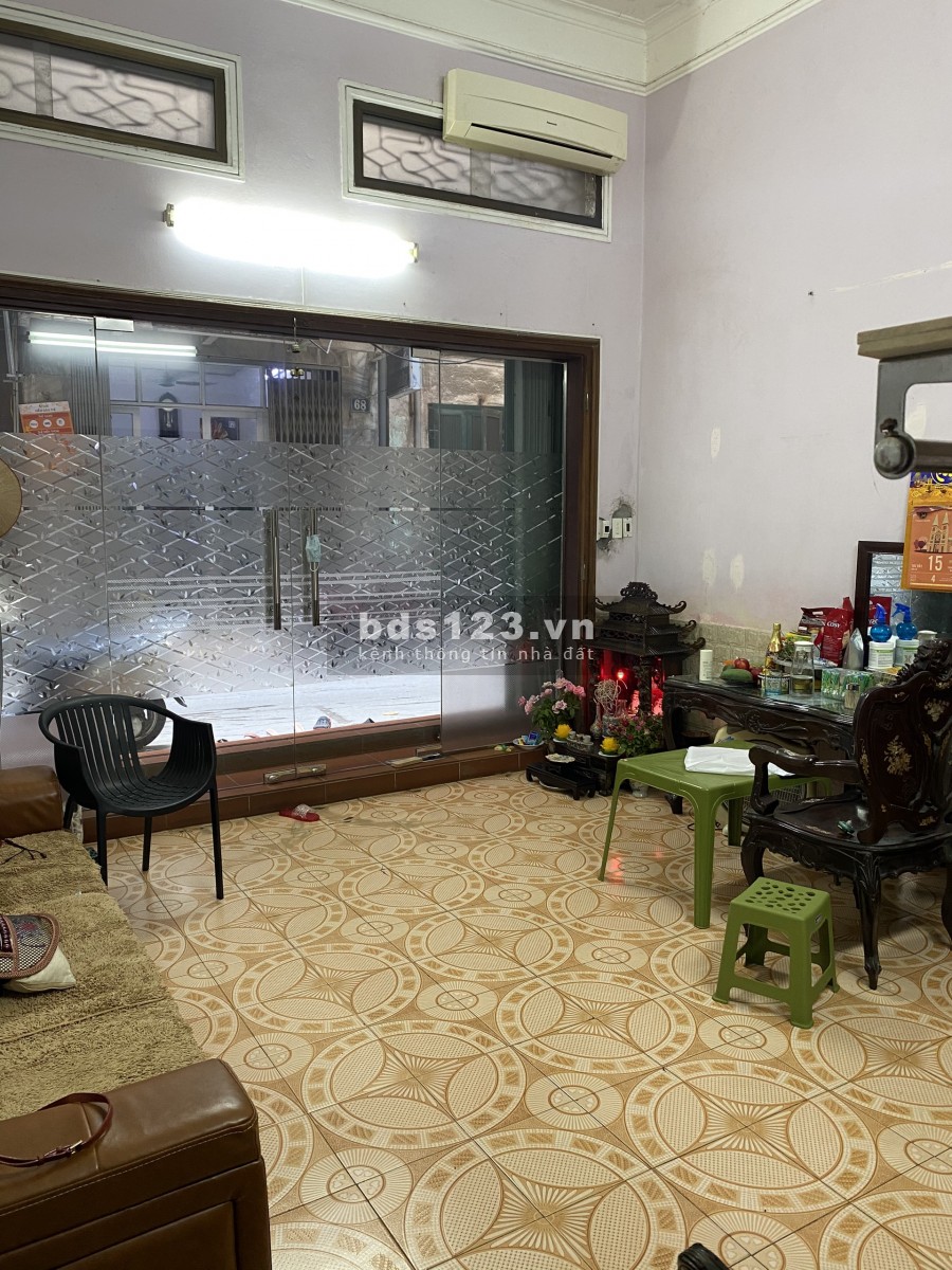 Bán gấp nhà mặt ngõ Văn Hương ô tô kinh doanh, giá bán 4.65 tỷ