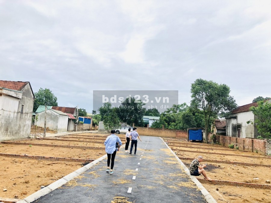 Chính chủ bán giá chỉ 600 triệu, sở hữu ngay cạnh công nghệ cao, tỷ suất lợi nhuận cao, thanh khoản tốt. LH: 0962830896