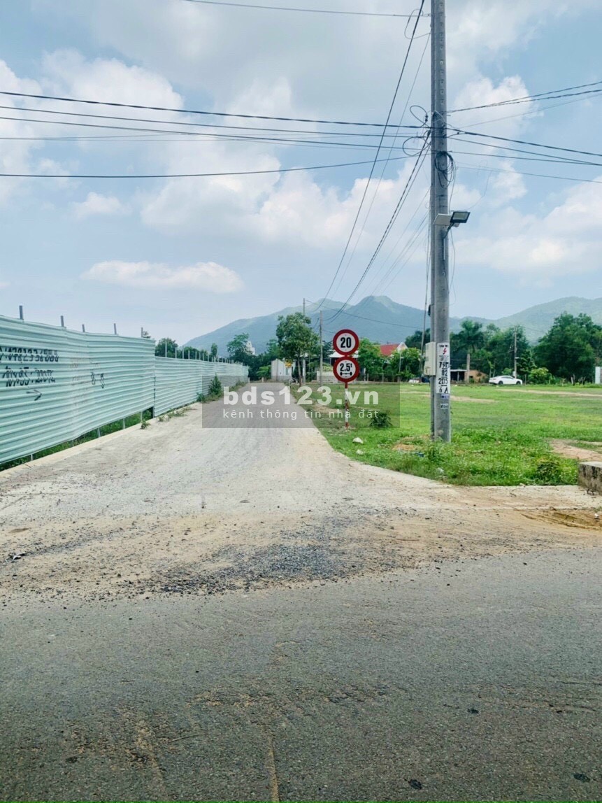 Cần sang nhượng miếng đất gia truyền, pháp lý đầy đủ