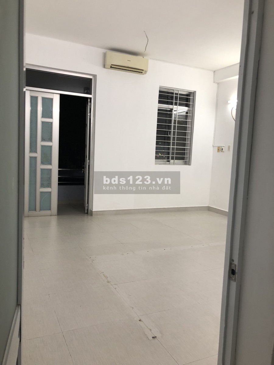 Cần bán gấp nhà hẻm Nguyễn Văn Công, P3, Gò Vấp, 4x14m, 1 trệt, 1 lửng, 5.5 tỷ