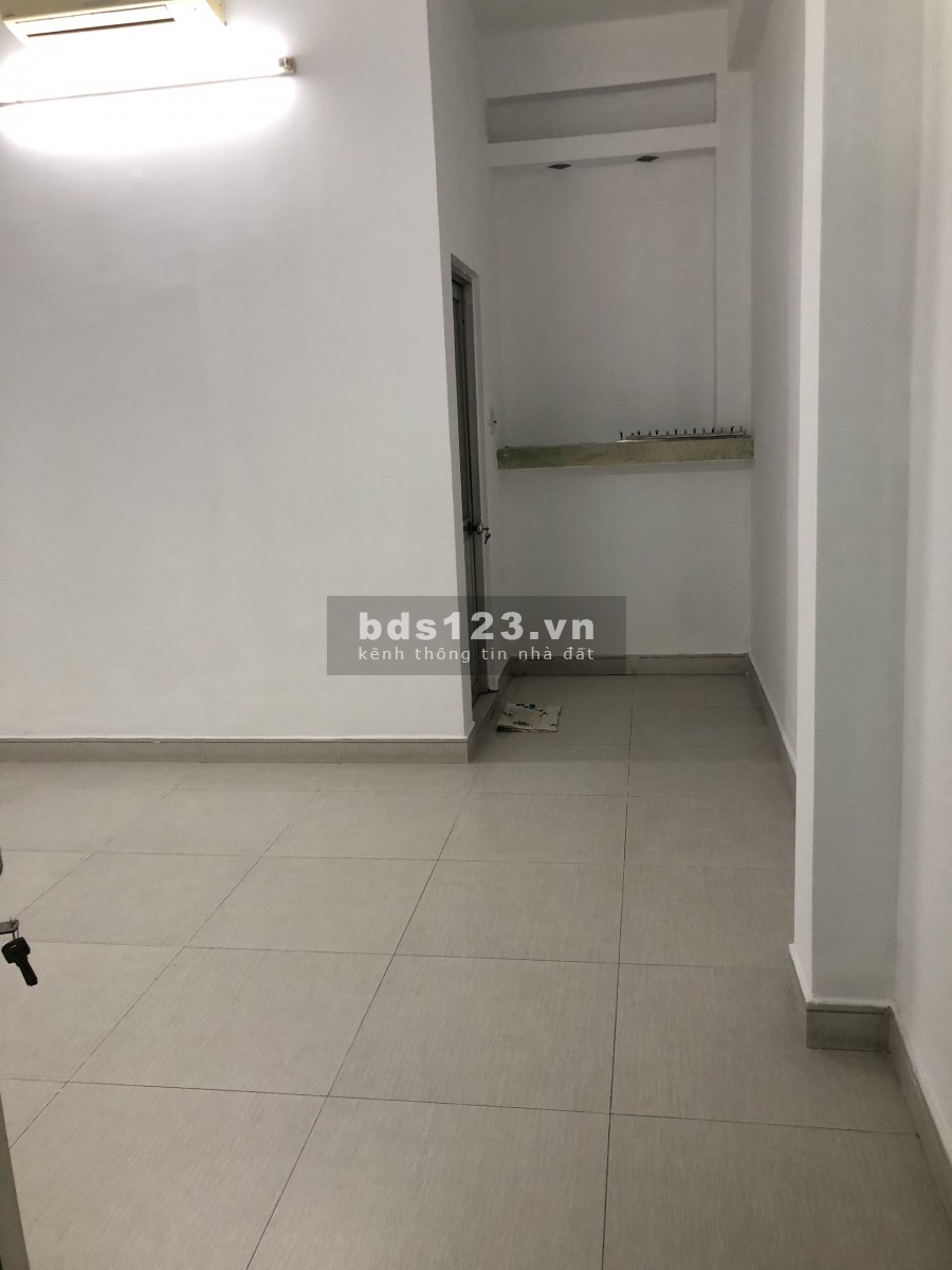 Cần bán gấp nhà hẻm Nguyễn Văn Công, P3, Gò Vấp, 4x14m, 1 trệt, 1 lửng, 5.5 tỷ