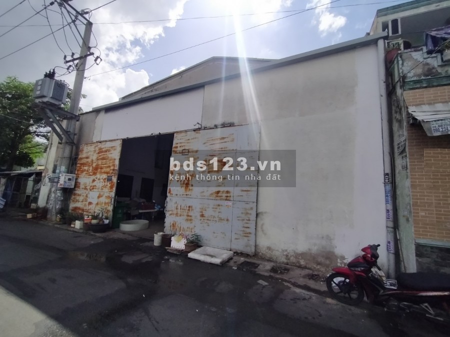 Bán Nhà Xưởng Giá Rẻ MT Đường Liên Khu 1-6 TDT:1200m2 Giá: 35 Tỷ TL