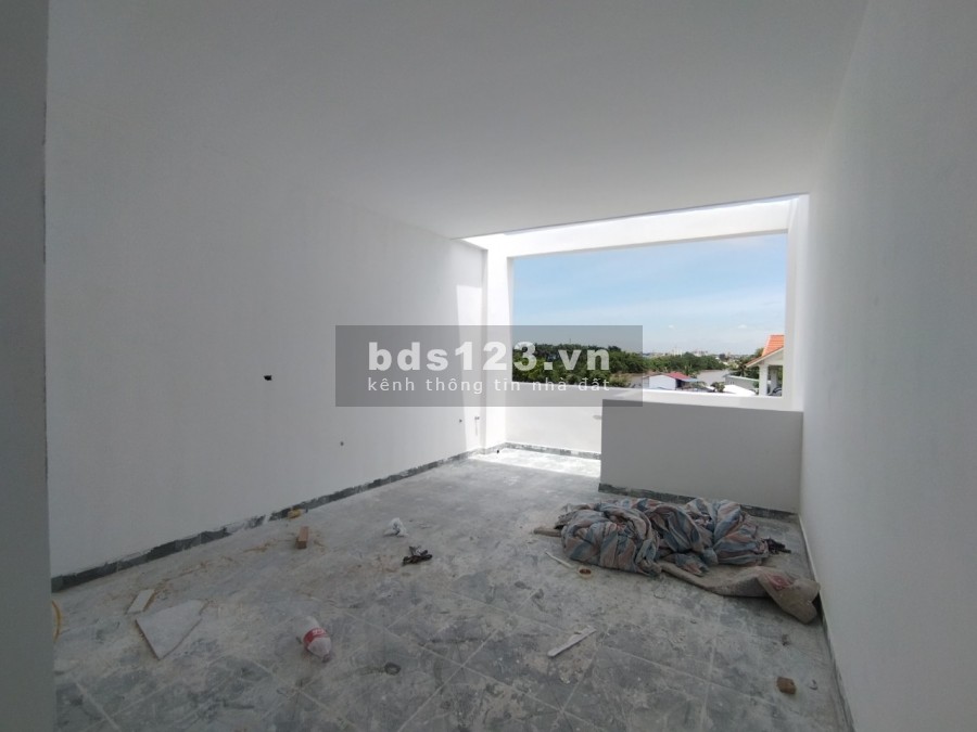 Nhà 4 tầng mới xây diện tích 72m2 Tại Vĩnh Niệm. mới 100% giá chỉ 4,5 tỷ