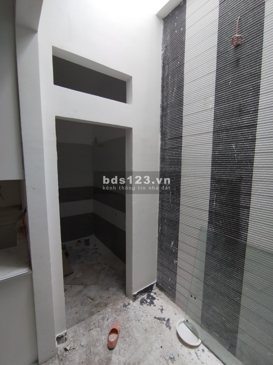 Nhà 4 tầng mới xây diện tích 72m2 Tại Vĩnh Niệm. mới 100% giá chỉ 4,5 tỷ