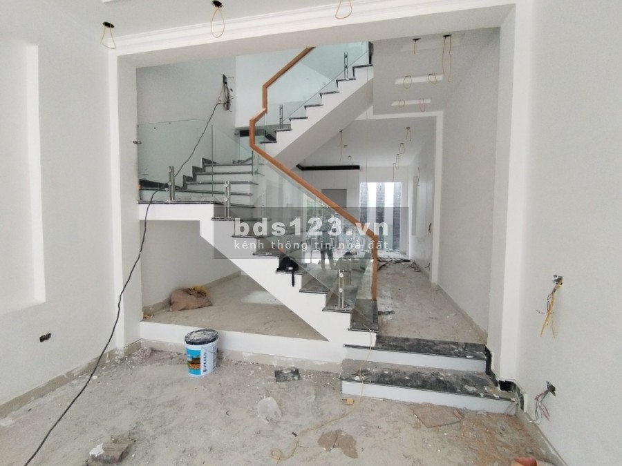 Nhà 4 tầng mới xây diện tích 72m2 Tại Vĩnh Niệm. mới 100% giá chỉ 4,5 tỷ