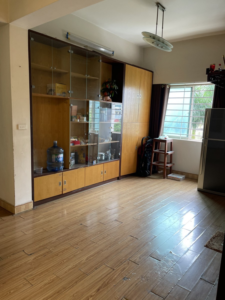 Chính chủ cần cho thuê căn hộ chung cư 671 Hoàng Hoa Thám, Ba Đình, DT 95m2 Giá 11tr/th LH 0914691466
