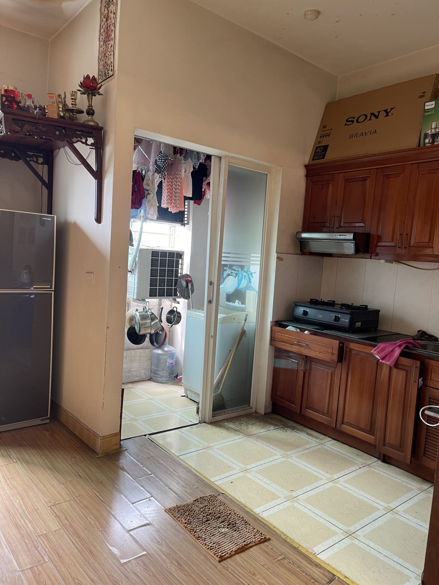 Chính chủ cần cho thuê căn hộ chung cư 671 Hoàng Hoa Thám, Ba Đình, DT 95m2 Giá 11tr/th LH 0914691466