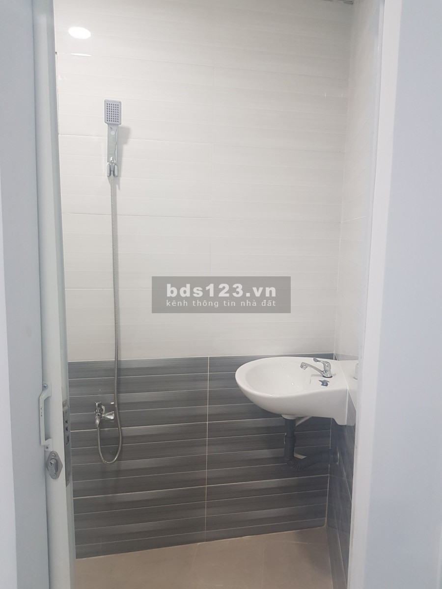 Nhà đẹp hẻm ba gác đường số 5, Linh Tây sổ hồng riêng nở hậu, giá 2.5 tỷ