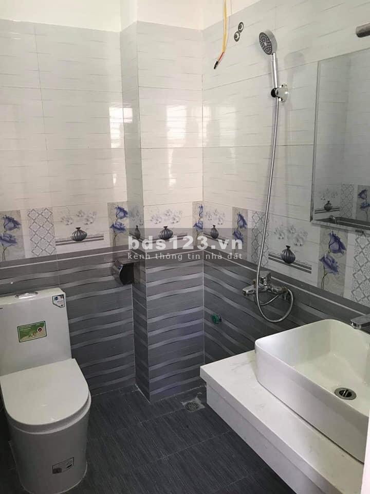 Chỉ 2.5 Tỷ Có Ngay Nhà 4 Tầng, Khu Vực Vàng, Quận Nam Từ Liêm dt 39.5M