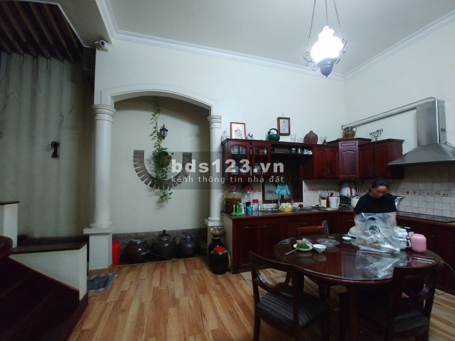 Giá cực sốc nhà phố, giá tốt khu vực Quận 7, P. Bình Thuận, sổ hồng trao tay, lh 0989149953