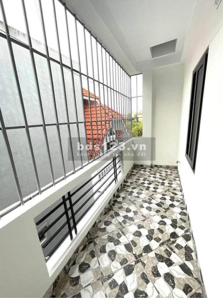 Chính chủ cần bán nhà Đào Tấn, Ba Đình, dt 54m2, nhà đẹp ở luôn, giá 5.2 tỷ