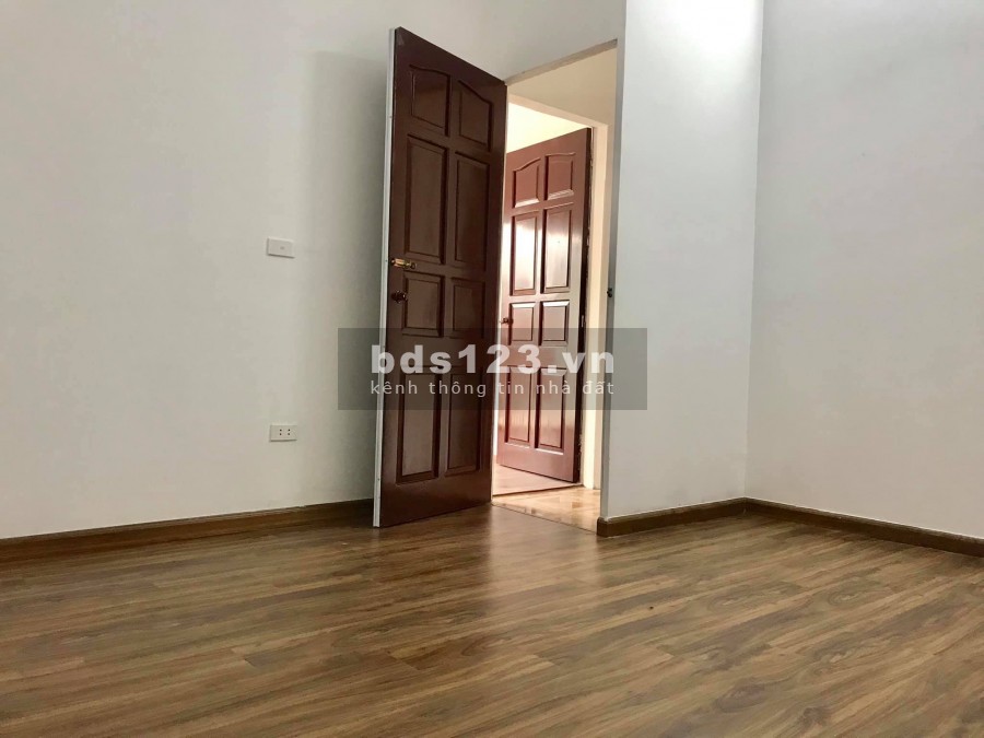 Nhà mới Phương Canh phù hợp lứa đôi trẻ, lô góc kinh doanh dễ dàng, giá chỉ 2.7 tỷ