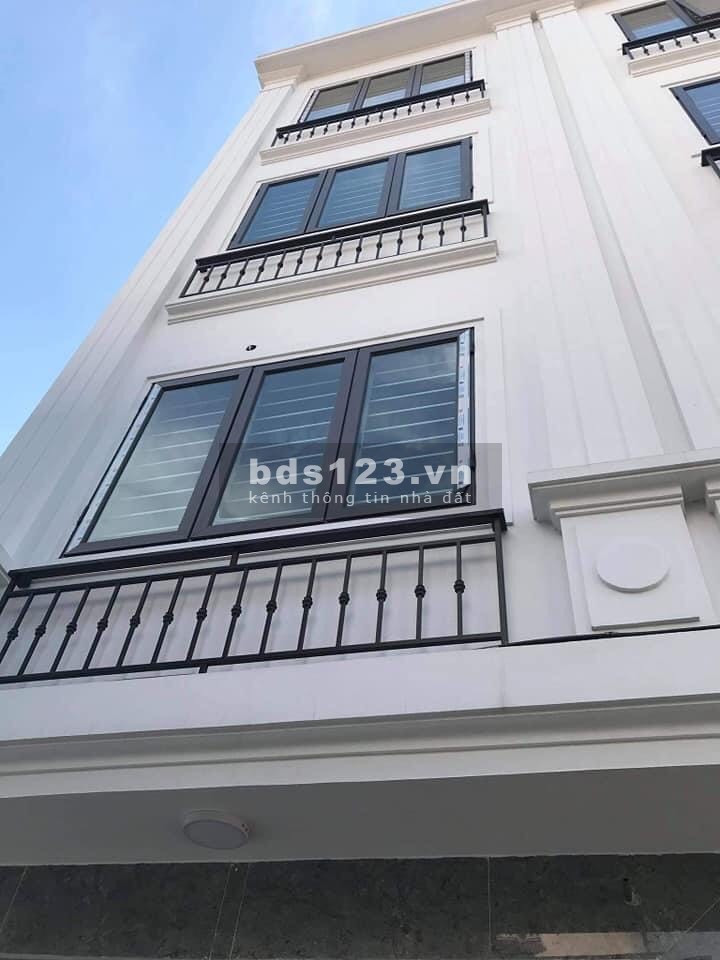 Chỉ 2.5 Tỷ Có Ngay Nhà 4 Tầng, Khu Vực Vàng, Quận Nam Từ Liêm dt 39.5M