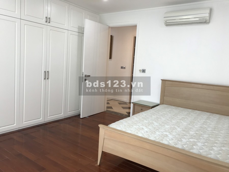 Bán siêu căn hộ 267m2 The Link Ciputra, 4 phòng ngủ, bán công Tây Nam- Đông Nam - Giá 16 tỷ có thương lượng nhiều