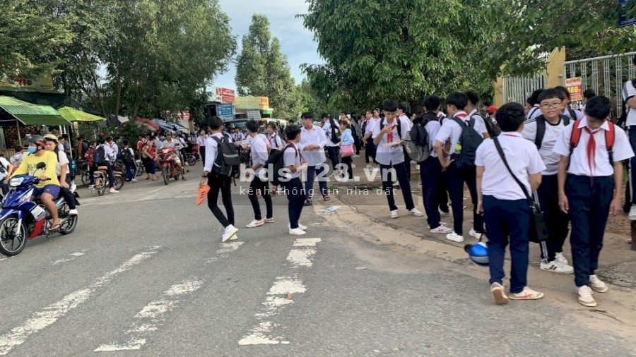 Chuyển nơi ở bán nhanh căn nhà cấp 4 gần trường mầm non quốc tế