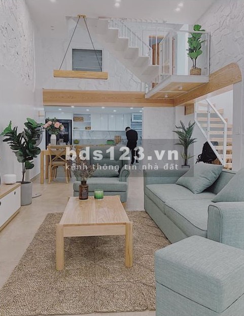Nhà bán cực hiếm giá nhỉnh 2 tỷ, có ngay nhà 4 tầng ở luôn, trung tâm Đống Đa, 10m ra phố
