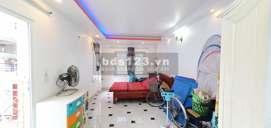 Chủ cần bán gấp nhà Tam Trinh, ngõ ô tô thông hai đầu, thoáng, ở sướng, diện tích rộng 44m2 nhỉnh 3 tỷ