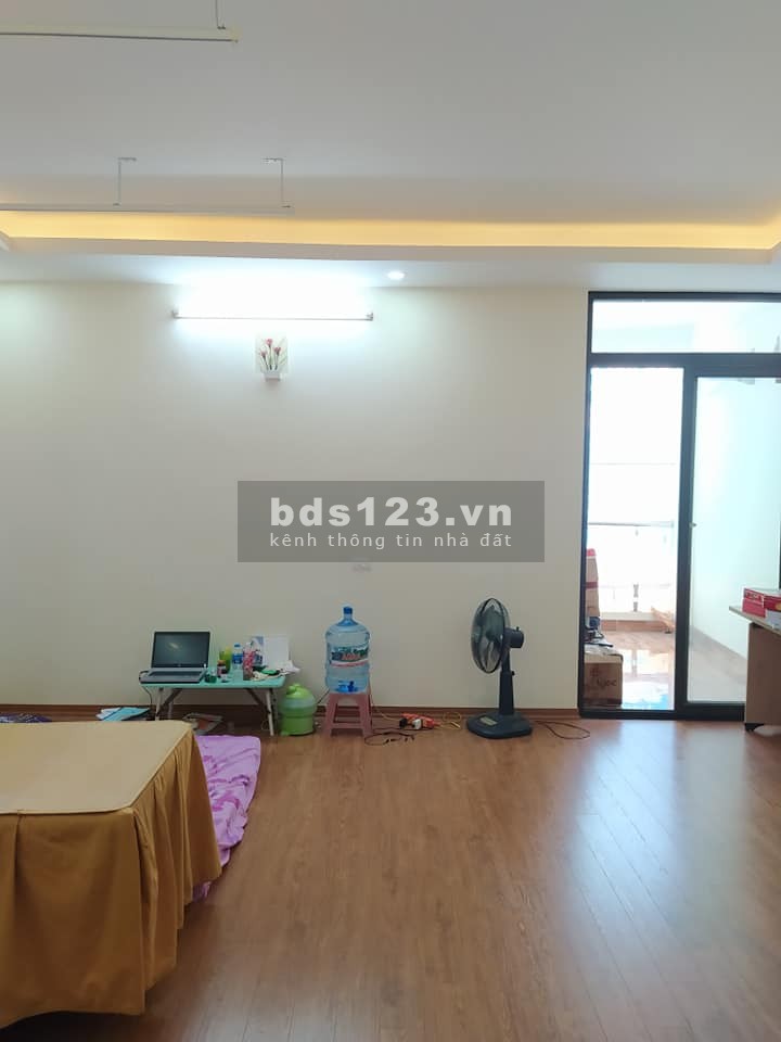 Siêu phẩm Quan Nhân 65m 5 tầng mặt tiền 5.6m chỉ 6.3 tỷ