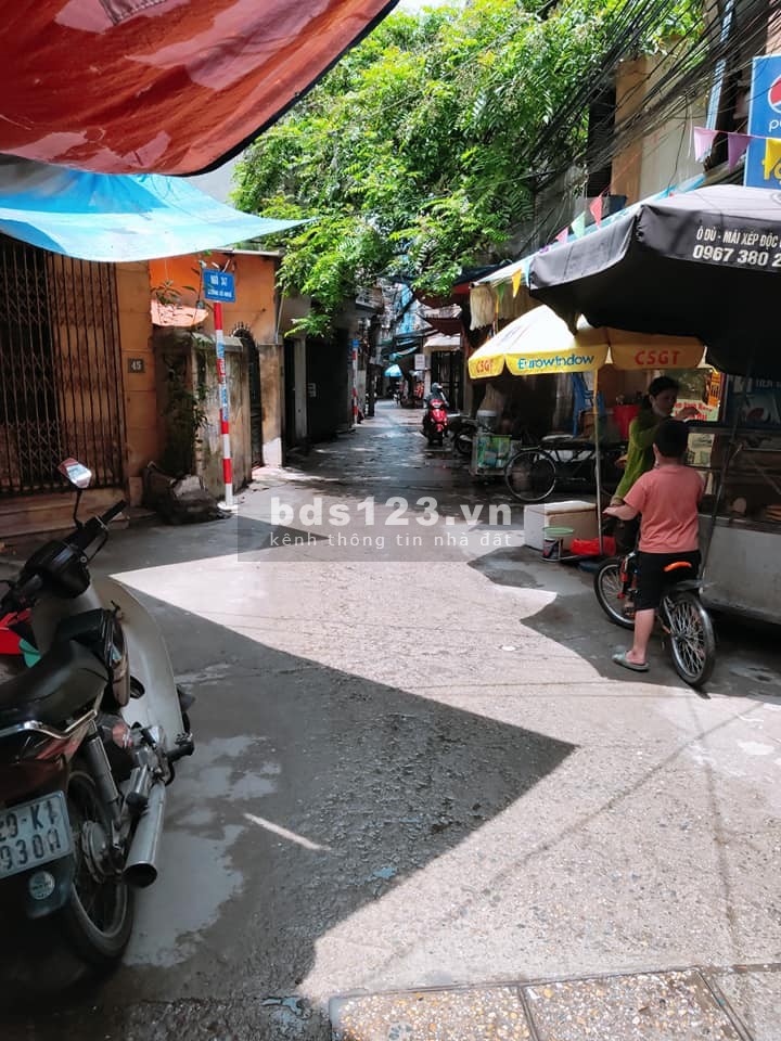 Bán nhà Cổ Nhuế 32m2, hàng hiếm giá chào 2 tỷ, khu tập trung sinh viên, công năng đầy đủ