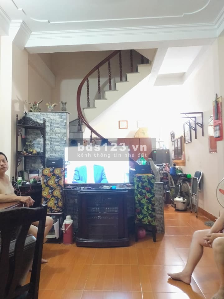 Tôi Bán nhà Thanh Lân! 38m2, giá 2.5 tỷ, TL mạnh.