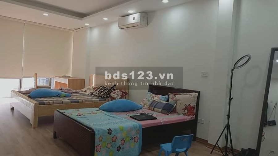 Siêu hiếm Xuân La kinh doanh đỉnh lô góc ô tô tránh, giá nhỉnh 11 tỷ, sổ đỏ đủ