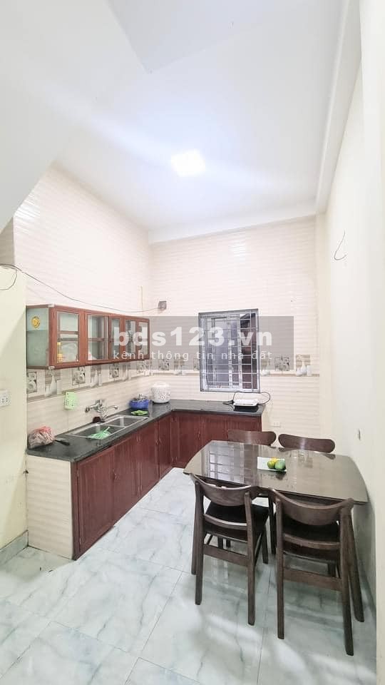 Cần Bán Nhà Thuỵ Phương, Ôtô Đỗ Cửa, DT 35m x 4 Tầng, Giá 2.7 Tỷ.