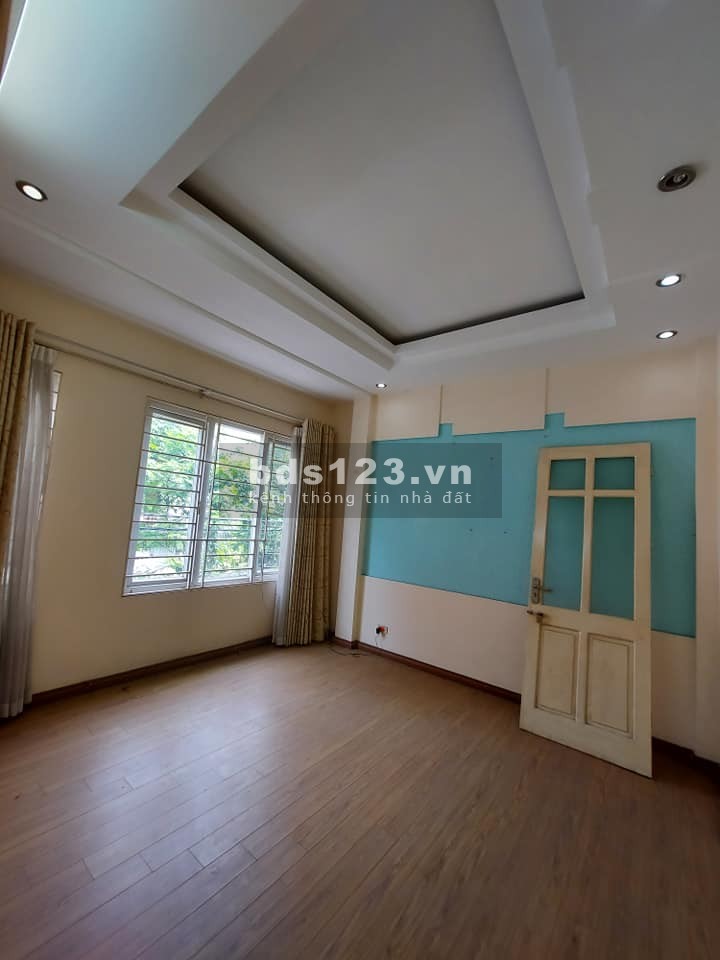 Cực hiếm Định Công Hạ lô góc mặt tiền rộng 42m2 x 5 tầng giá 4.2 tỷ. Bấm gọi ngay 0912.010.861.