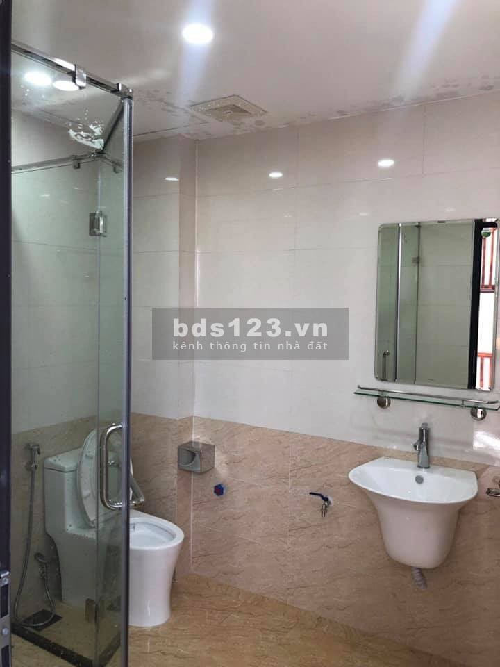 Bán nhanh Nhà là cung điện phố Hoàng như Tiếp - Long Biên giá Hạt rẻ