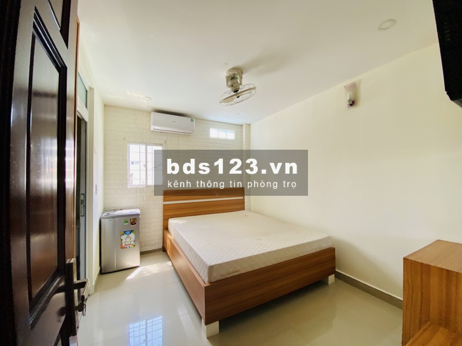 Cho thuê phòng trọ giá rẻ ở quận 7, có nội thất, giá chỉ 3,5 triệu đồng/tháng