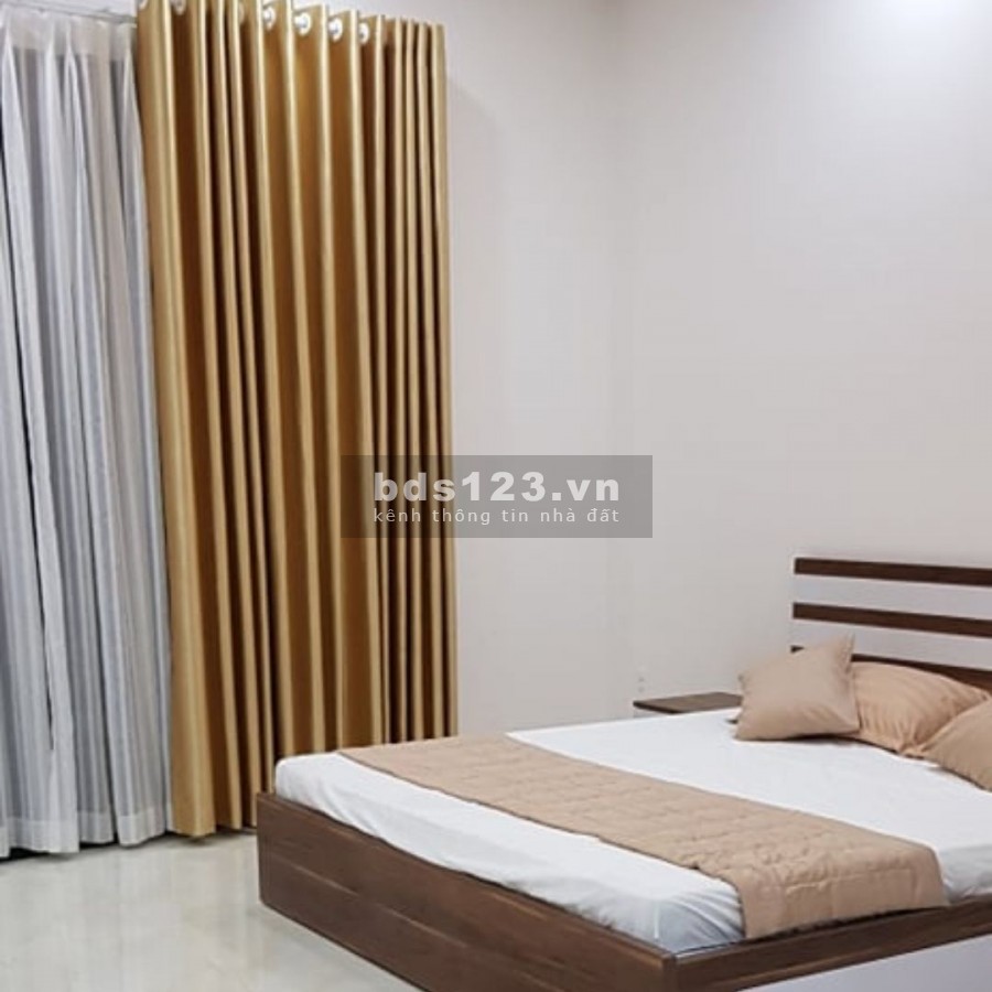 Hẻm xe hơi giáp Quận 1 rộng 6m, nhà mới 4 pn, mua ở ngay Đinh Tiên Hoàng, giá chỉ 7.95 tỷ