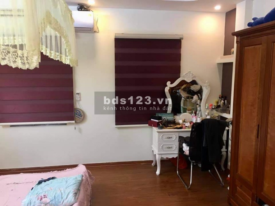 Nhà Hà Đông Khu vực tiềm năng Bám Quốc Lộ, dân đông đúc