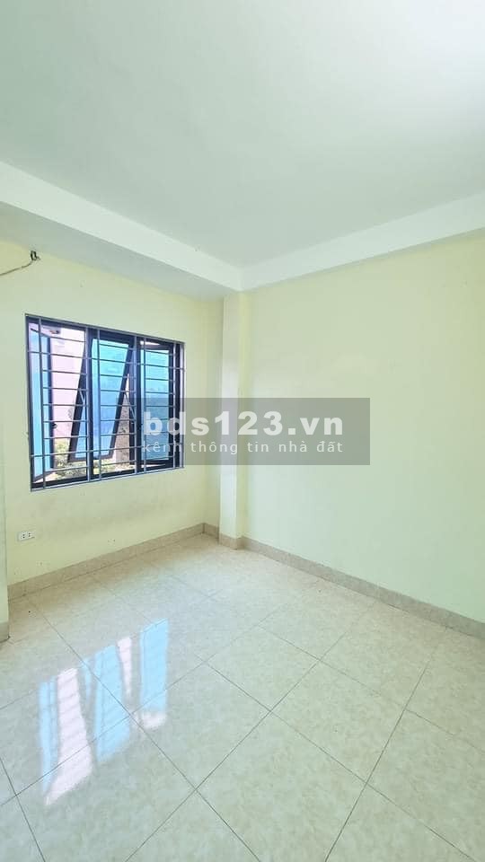 Cần Bán Nhà Thuỵ Phương, Ôtô Đỗ Cửa, DT 35m x 4 Tầng, Giá 2.7 Tỷ.