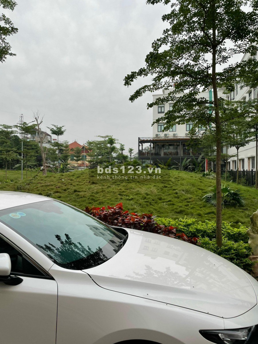 Cho thuê nhà liền kề - 15tr/tháng - phú diễn