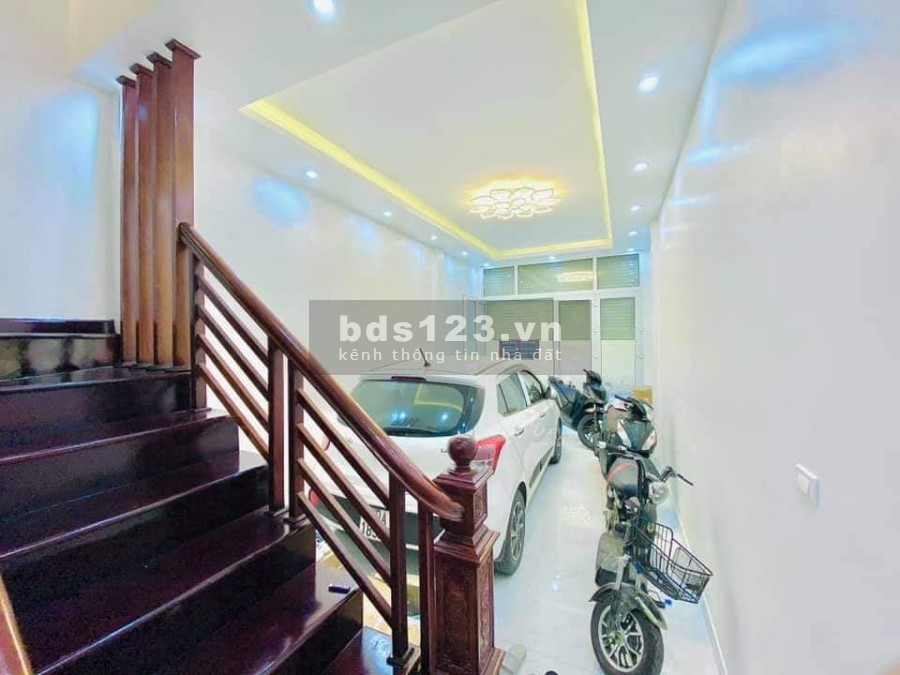 Đường Phan Trọng Tuệ, ô tô 7 chỗ vào nhà diện tích 34m, mt 4.3m,lh 0917535239
