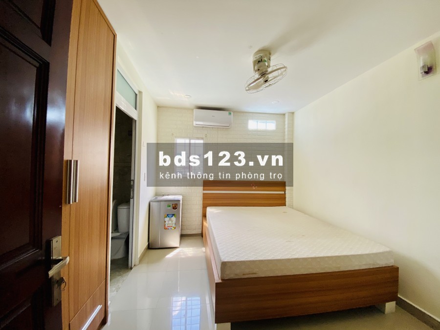 Cho thuê phòng trọ giá rẻ ở quận 7, có nội thất, giá chỉ 3,5 triệu đồng/tháng